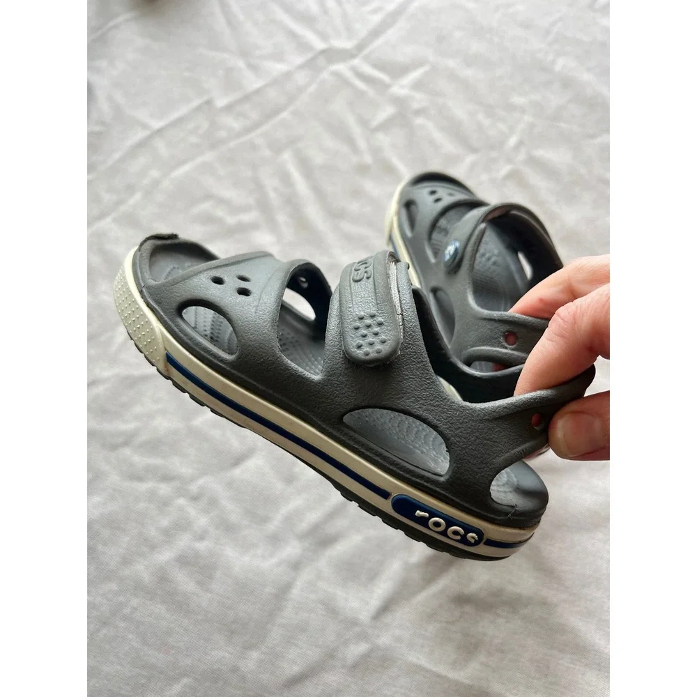 Crocs Crocband II Sandals‎ Kids Size C9 Charcoal Grey White Sporty Water Shoes